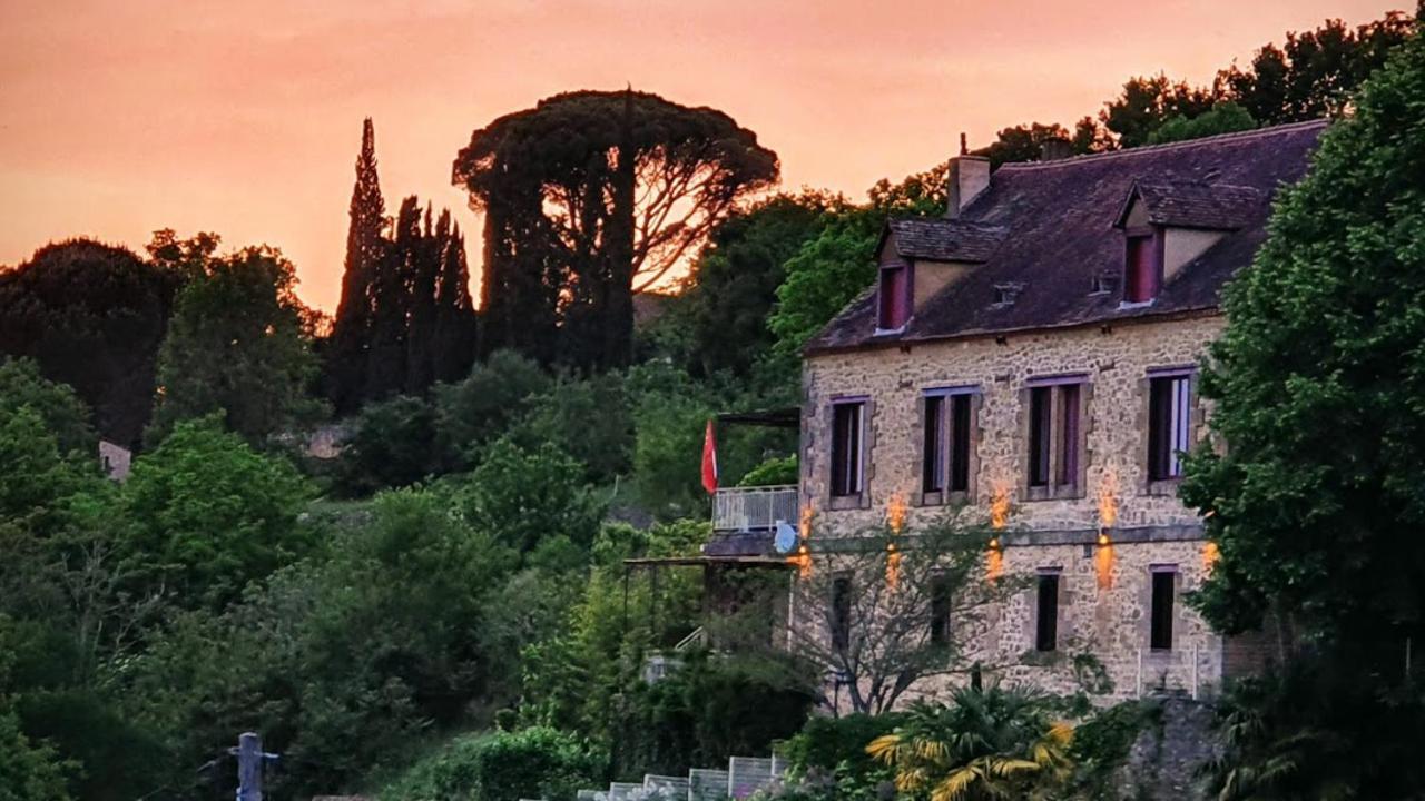 Les Hauts De Domme - Chambres D'Hotes Eksteriør billede